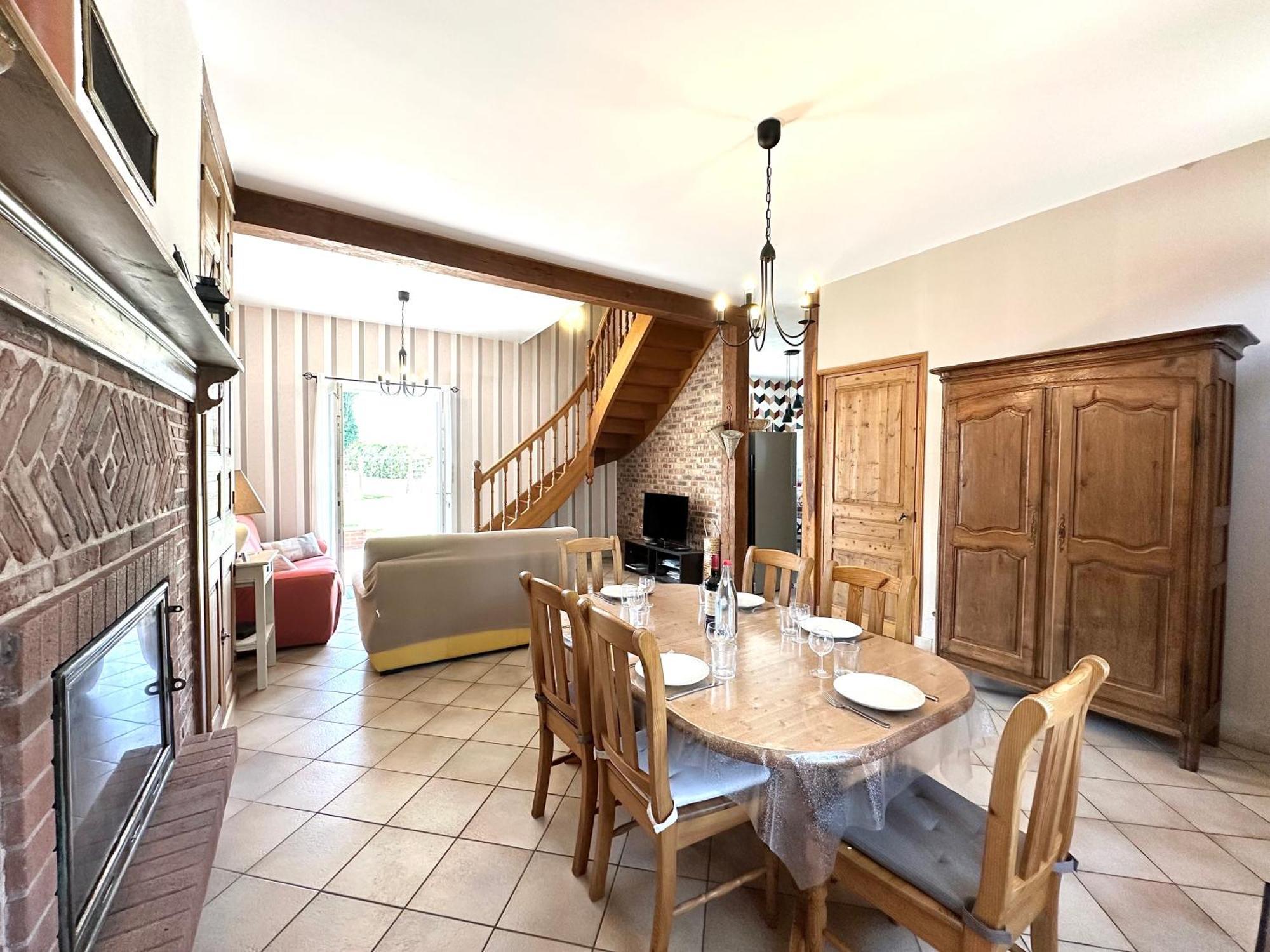 Le Gite D'En Bas Quesnoy-le-Montant Exterior foto