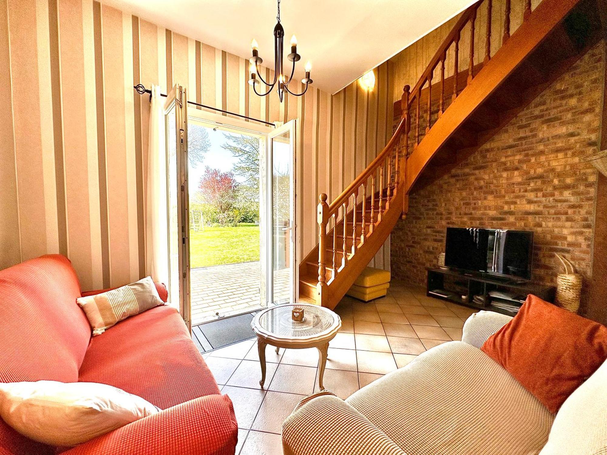 Le Gite D'En Bas Quesnoy-le-Montant Exterior foto